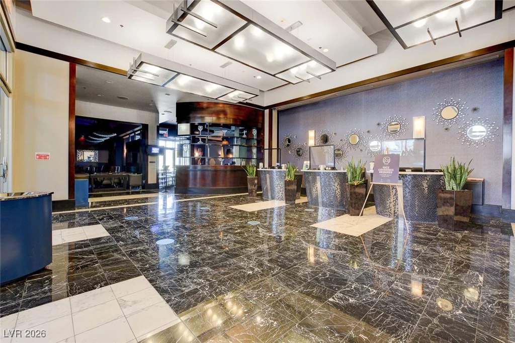 211 Flamingo, Las Vegas, NV 89169
