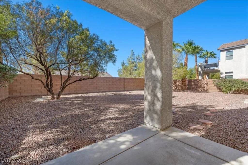1724 Flores, Henderson, NV 89012