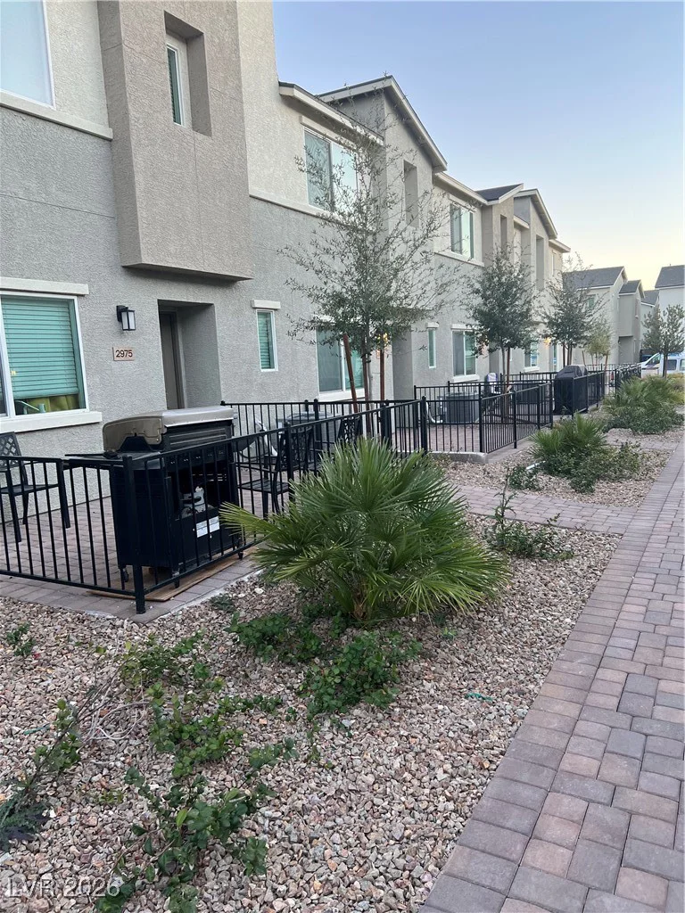2971 Fire Cracker Red, Las Vegas, NV 89122