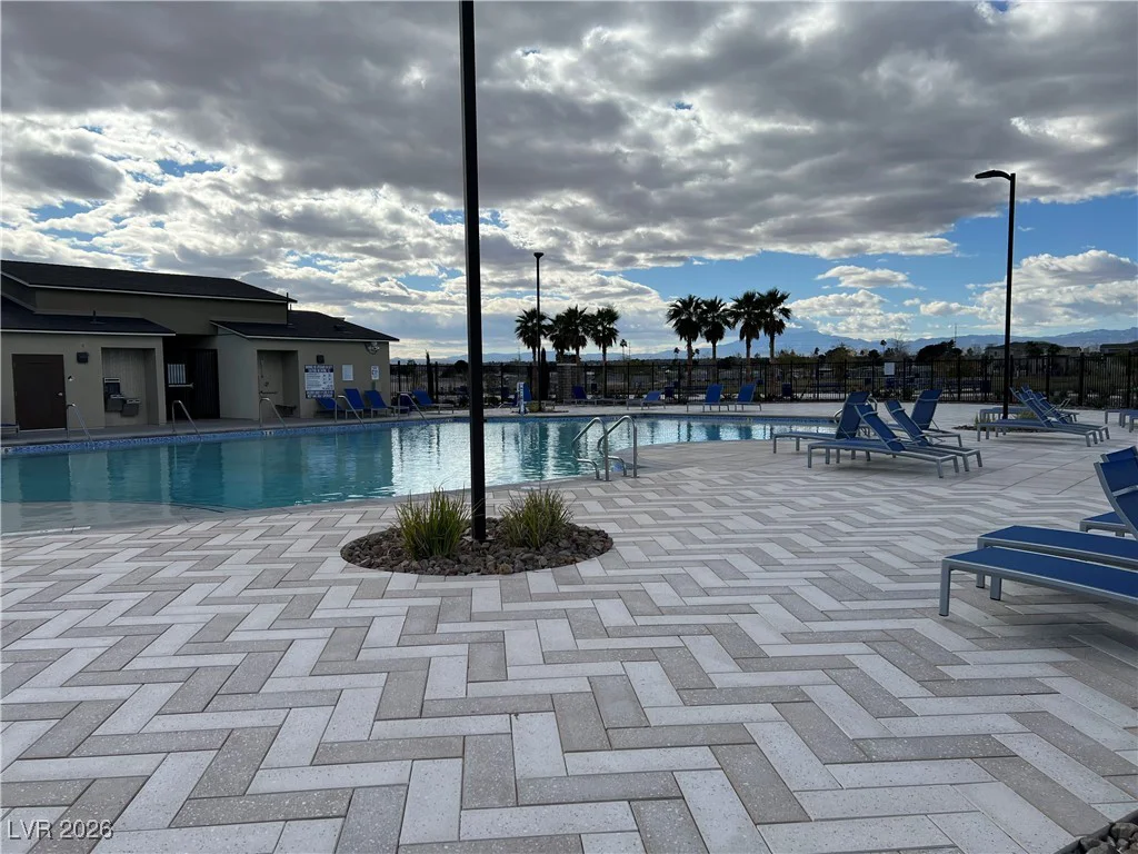 2971 Fire Cracker Red, Las Vegas, NV 89122