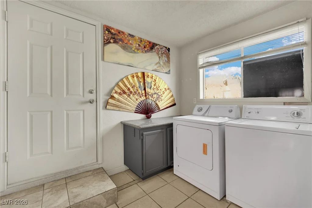 1843 Bruce, North Las Vegas, NV 89030