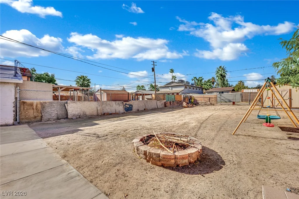 1843 Bruce, North Las Vegas, NV 89030