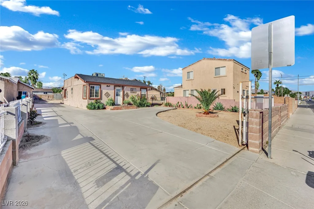 1843 Bruce, North Las Vegas, NV 89030