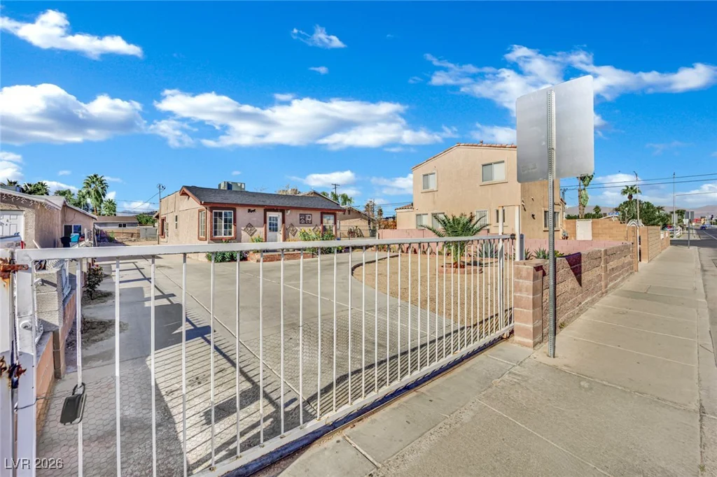 1843 Bruce, North Las Vegas, NV 89030