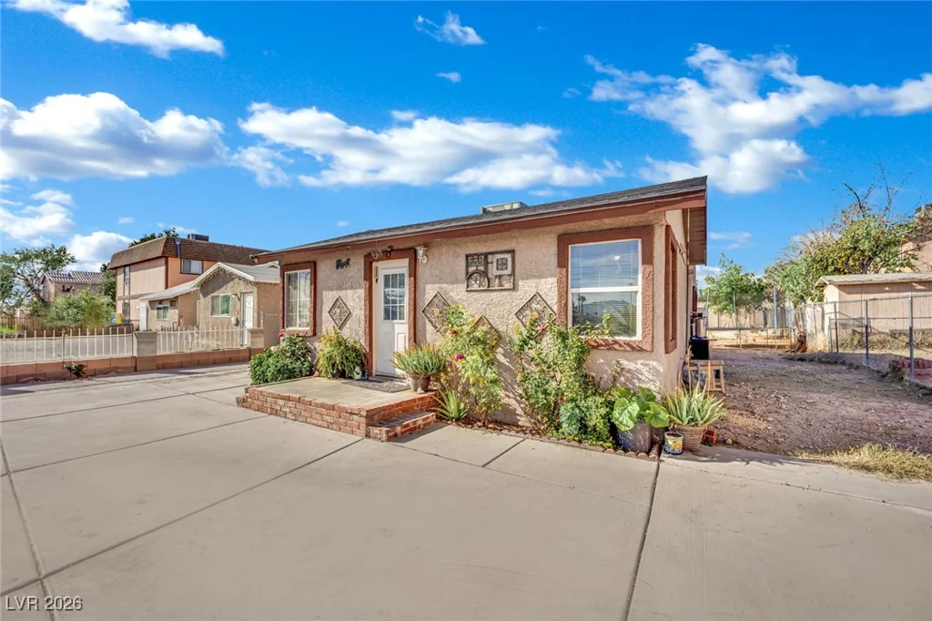 1843 Bruce, North Las Vegas, NV 89030