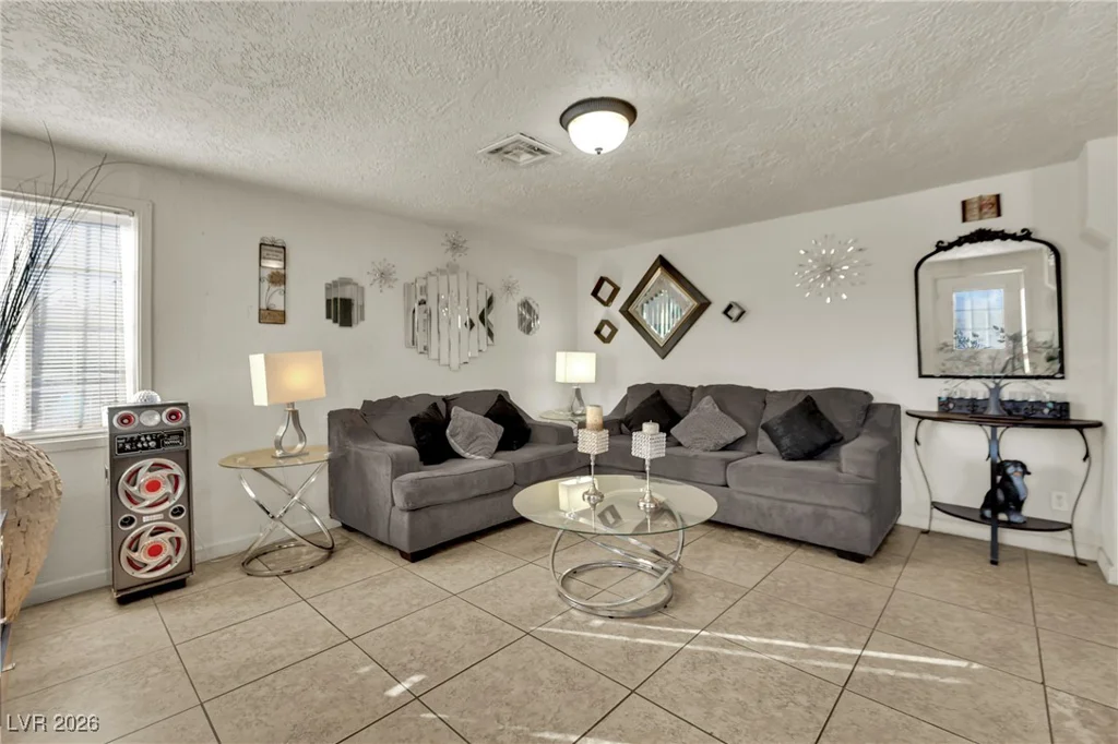 1843 Bruce, North Las Vegas, NV 89030