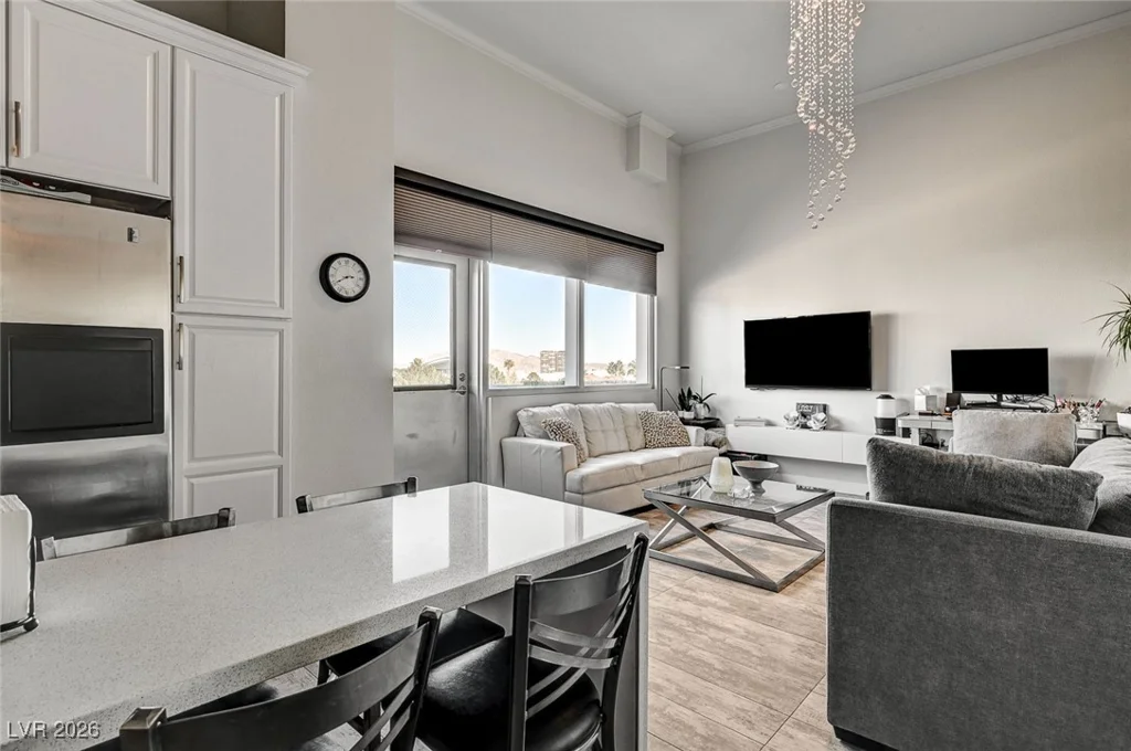 360 Desert Inn, Las Vegas, NV 89109