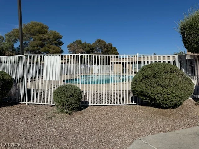 5116 Gray, Las Vegas, NV 89119
