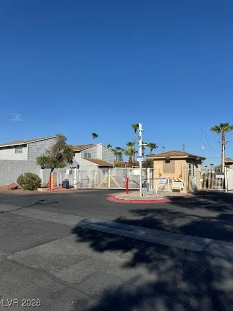5116 Gray, Las Vegas, NV 89119