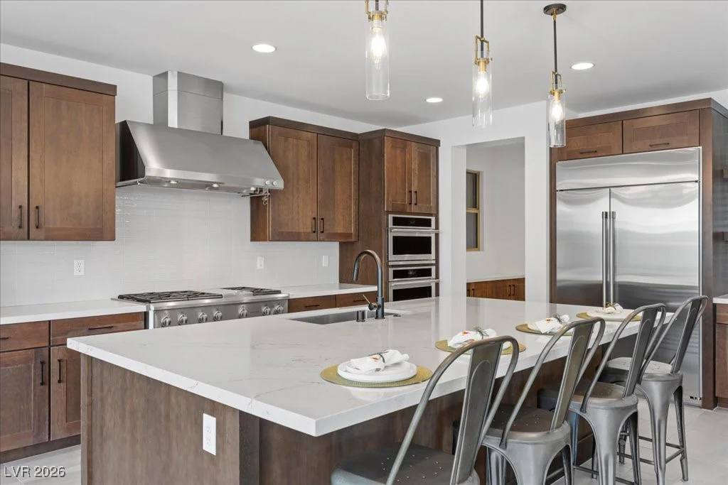 10215 Meridian Hill, Las Vegas, NV 89135