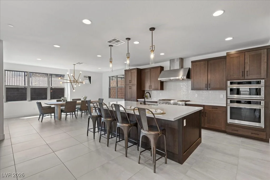 10215 Meridian Hill, Las Vegas, NV 89135