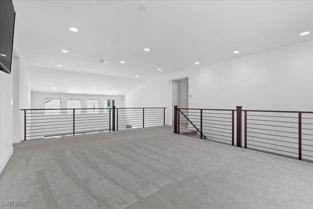 10215 Meridian Hill, Las Vegas, NV 89135