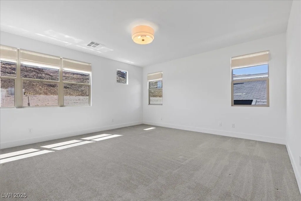 10215 Meridian Hill, Las Vegas, NV 89135