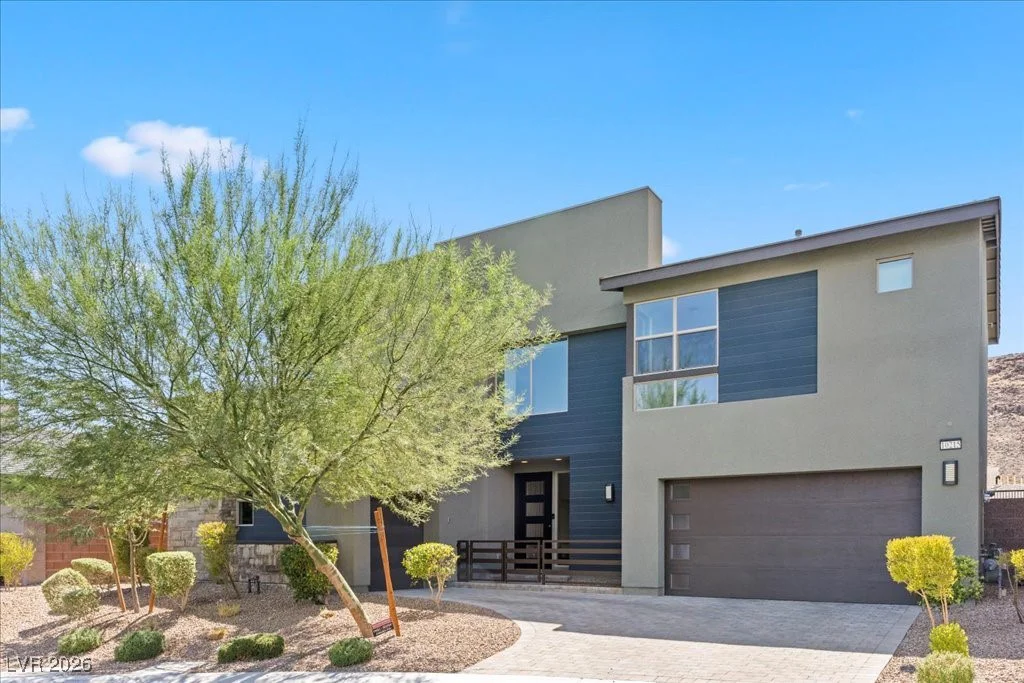 10215 Meridian Hill, Las Vegas, NV 89135
