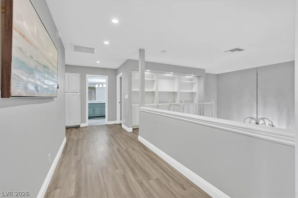 3396 Montessouri, Las Vegas, NV 89117