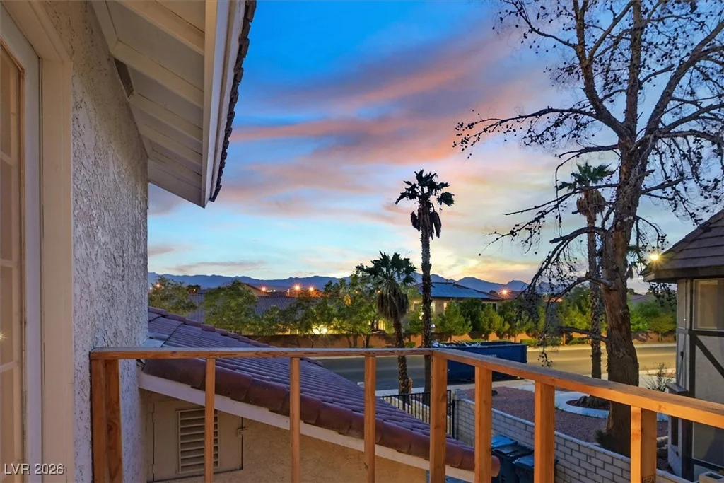 3396 Montessouri, Las Vegas, NV 89117