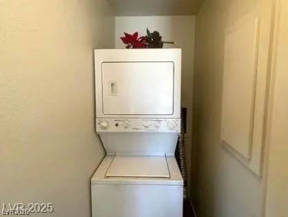 9157 Desirable, Las Vegas, NV 89149