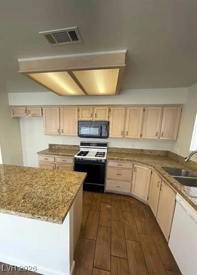 1213 Daytona, Las Vegas, NV 89117