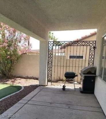 9758 Camino Capistrano, Las Vegas, NV 89147
