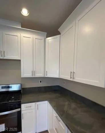 9758 Camino Capistrano, Las Vegas, NV 89147