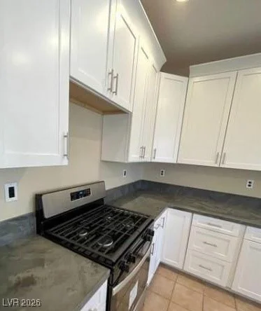 9758 Camino Capistrano, Las Vegas, NV 89147