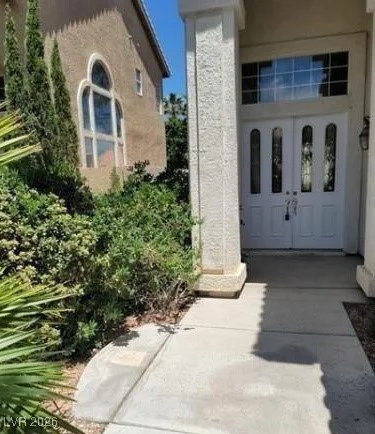 9758 Camino Capistrano, Las Vegas, NV 89147