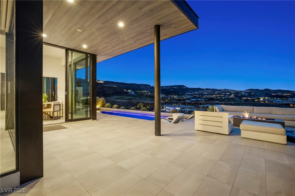451 Serenity Point, Henderson, NV 89012