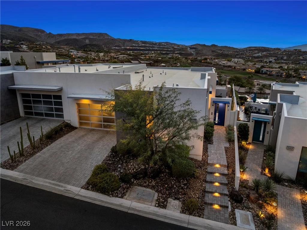 451 Serenity Point, Henderson, NV 89012