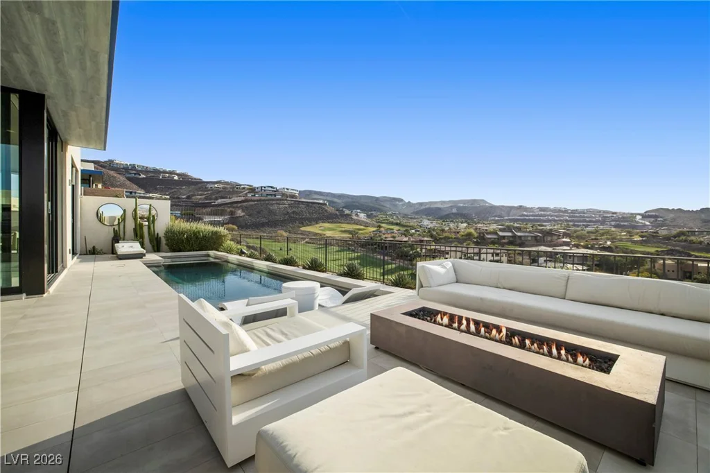 451 Serenity Point, Henderson, NV 89012