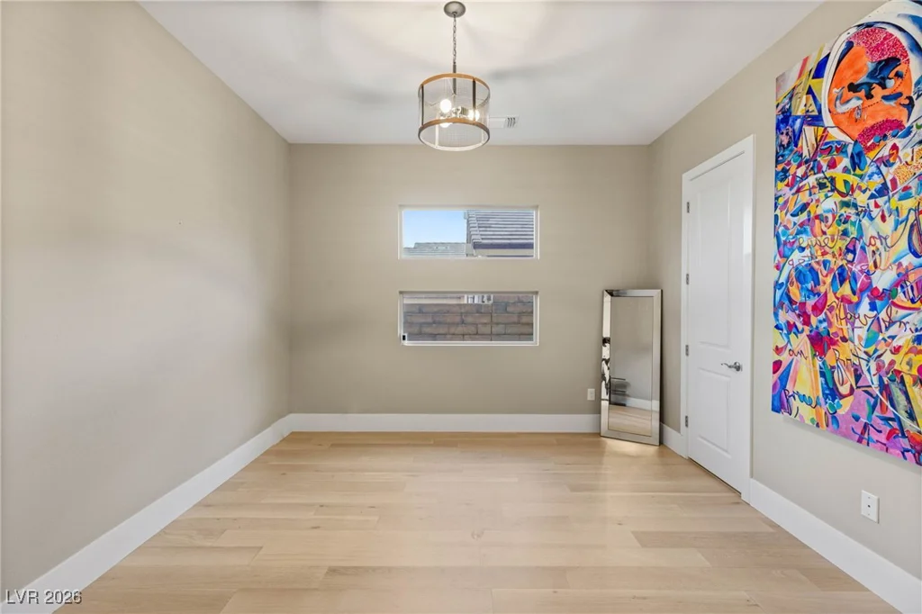 2720 Natural Rock, Las Vegas, NV 89138