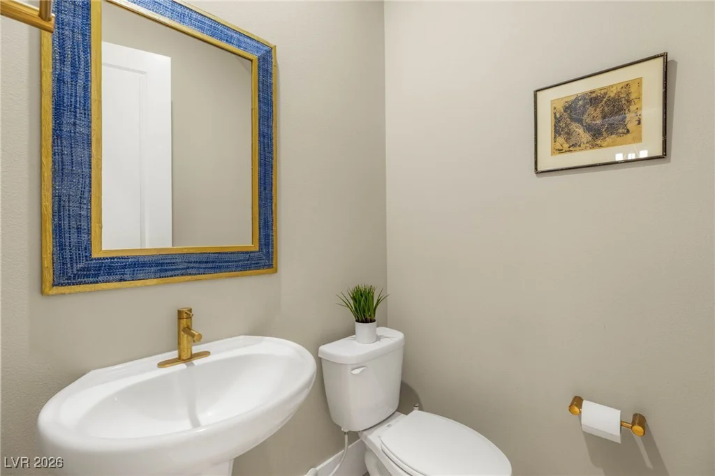 2720 Natural Rock, Las Vegas, NV 89138