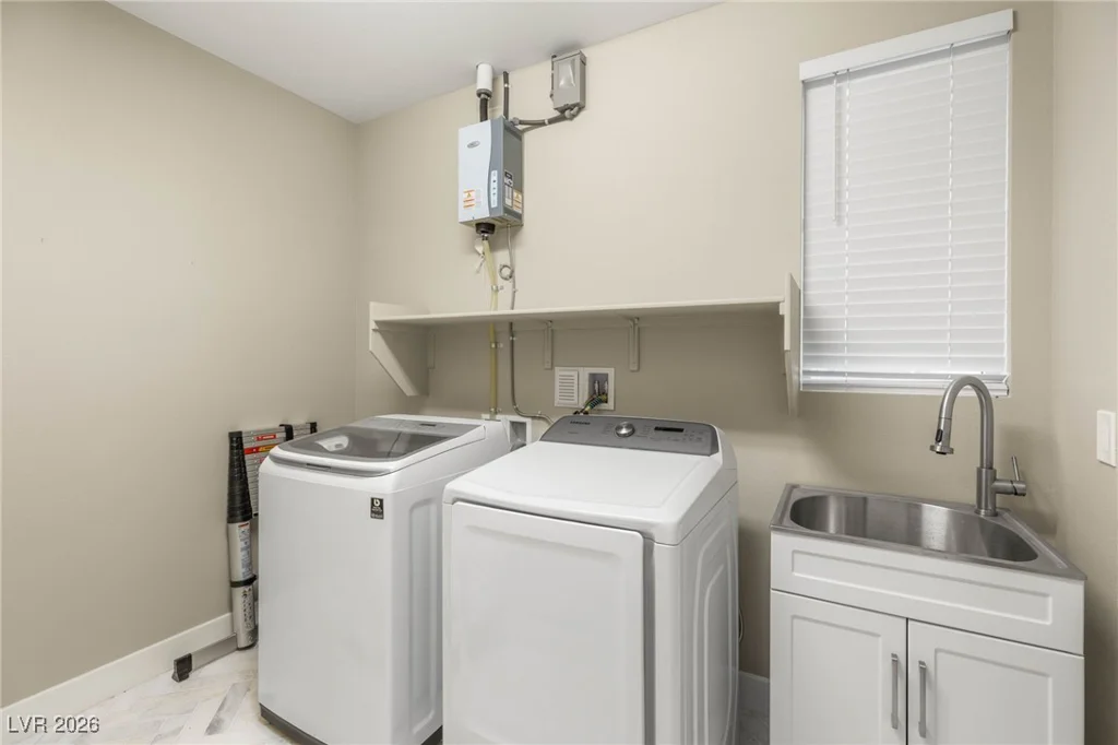 2720 Natural Rock, Las Vegas, NV 89138