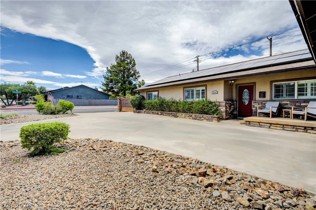 2712 Oakey, Las Vegas, NV 89102