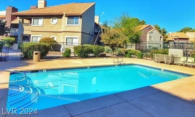 5062 Rainbow, Las Vegas, NV 89118