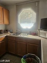 5062 Rainbow, Las Vegas, NV 89118
