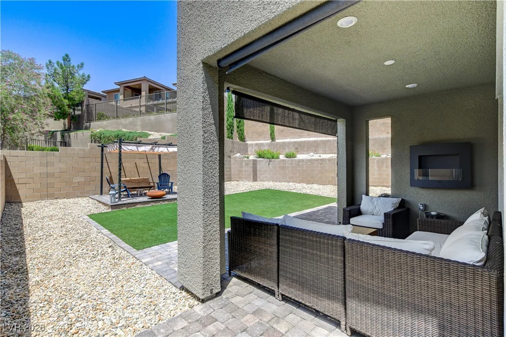 689 Rogue Wave, Las Vegas, NV 89138