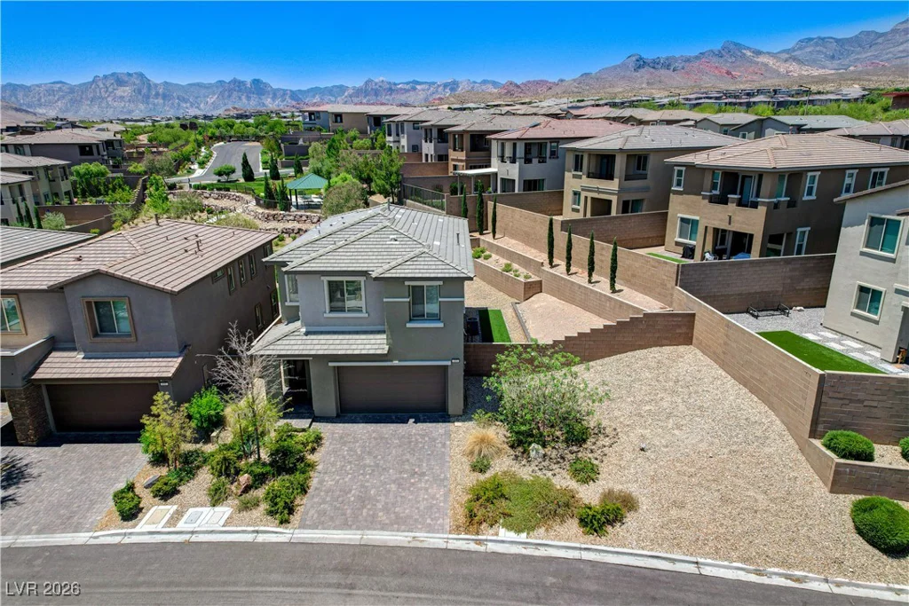 689 Rogue Wave, Las Vegas, NV 89138
