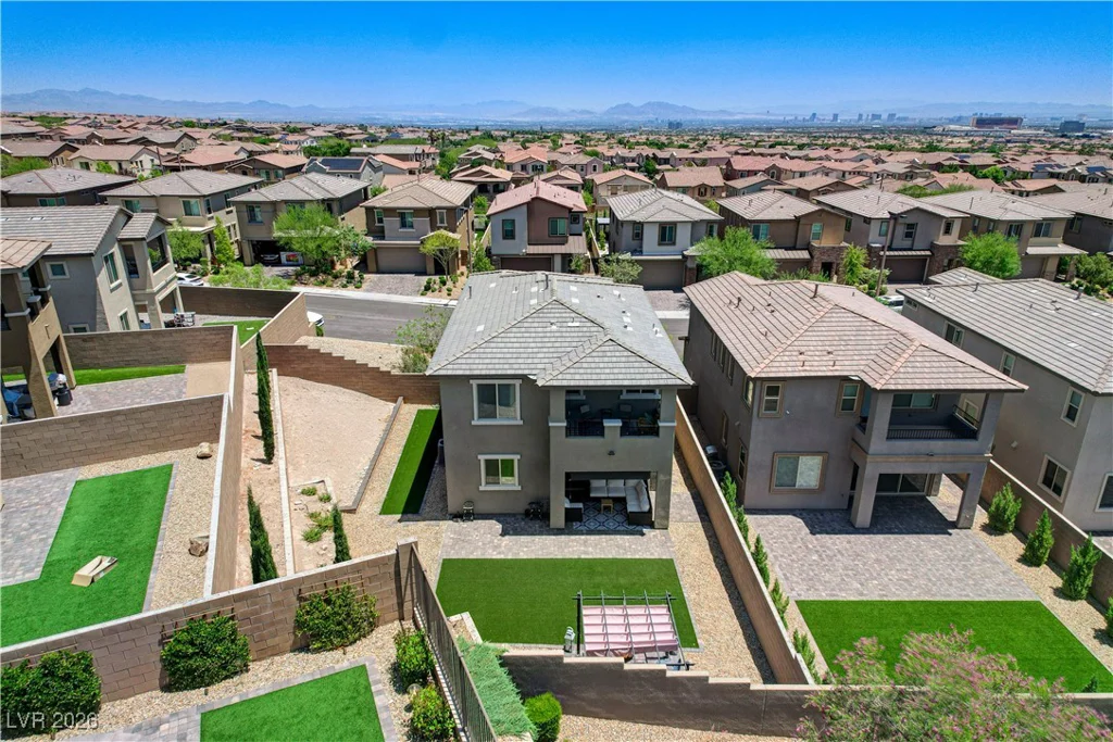 689 Rogue Wave, Las Vegas, NV 89138