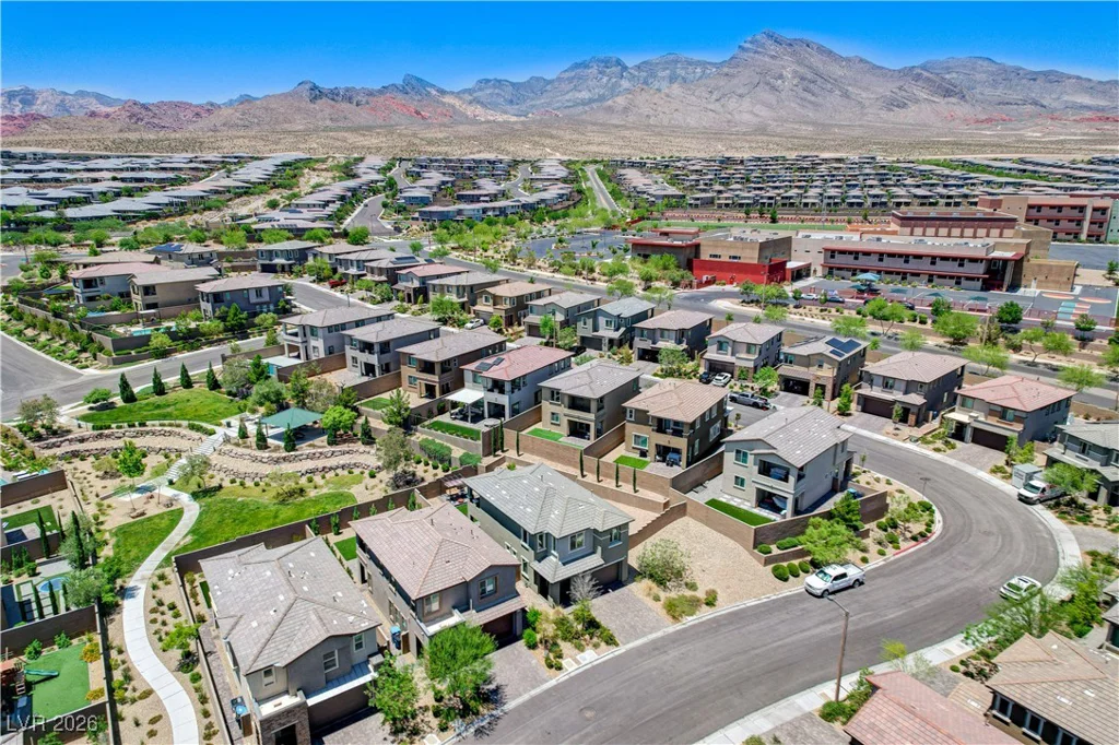 689 Rogue Wave, Las Vegas, NV 89138