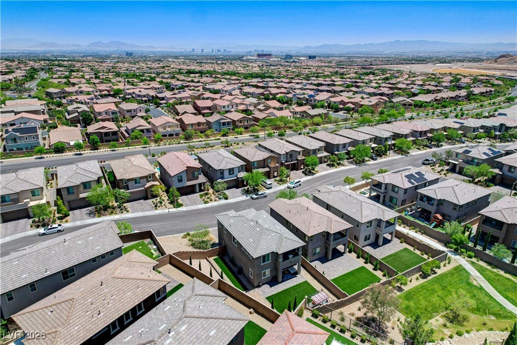 689 Rogue Wave, Las Vegas, NV 89138