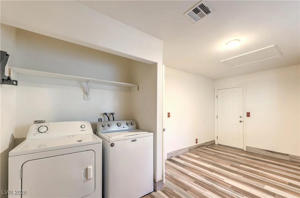5854 Alfred, Las Vegas, NV 89108