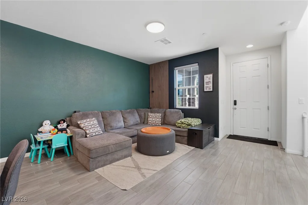 4534 Cloudrest Peak, North Las Vegas, NV 89031