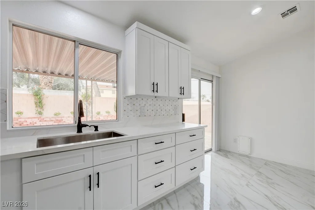 5536 Cleary, Las Vegas, NV 89108