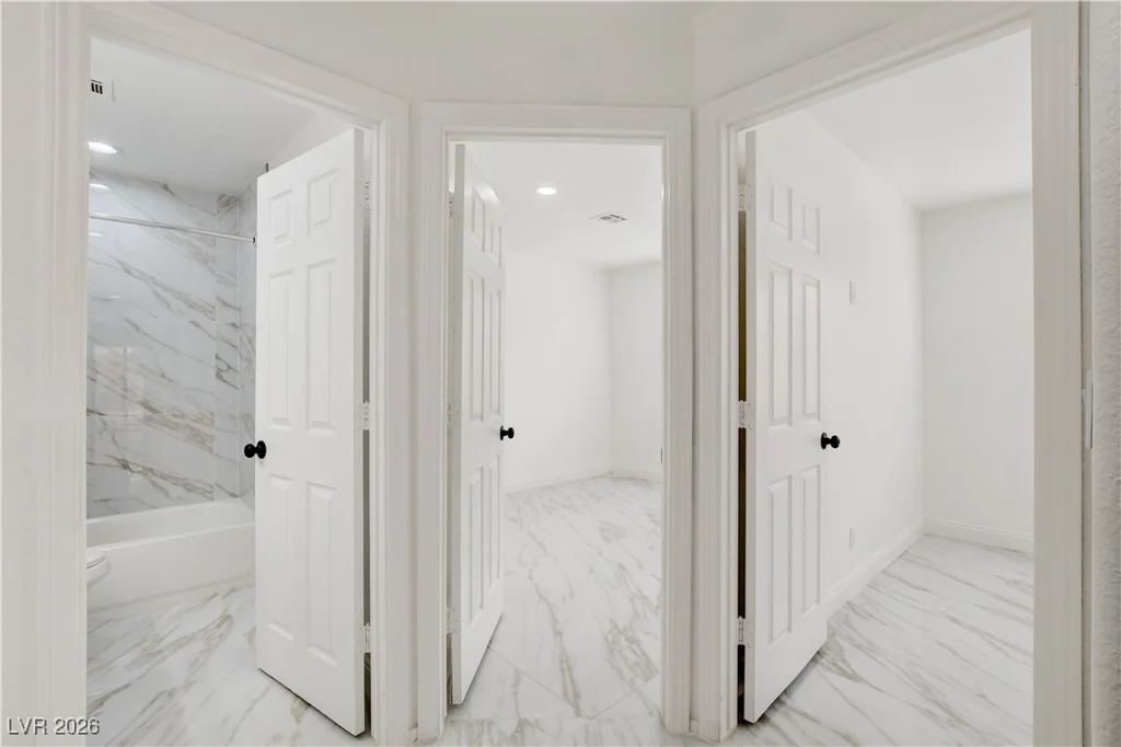 5536 Cleary, Las Vegas, NV 89108
