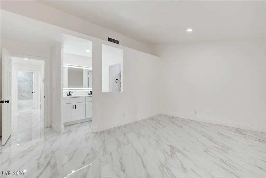 5536 Cleary, Las Vegas, NV 89108