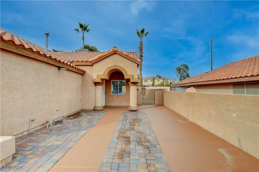 5536 Cleary, Las Vegas, NV 89108