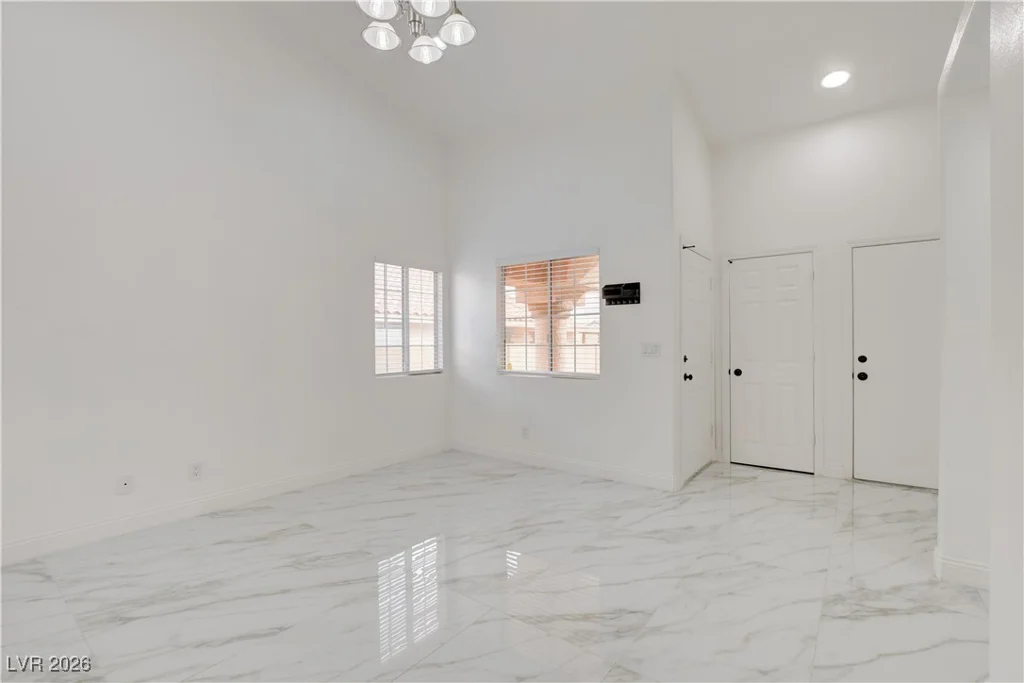 5536 Cleary, Las Vegas, NV 89108