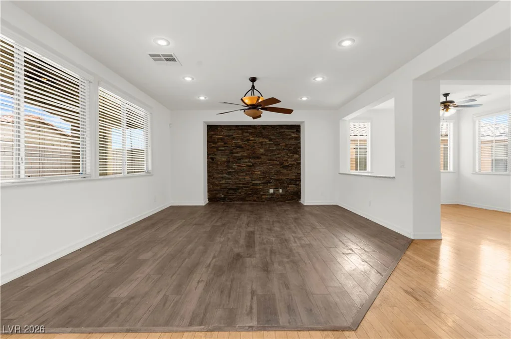 5526 Spruce Hill, Las Vegas, NV 89148