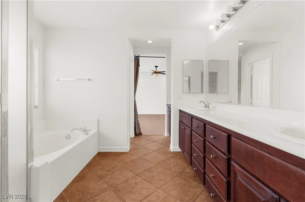 5526 Spruce Hill, Las Vegas, NV 89148