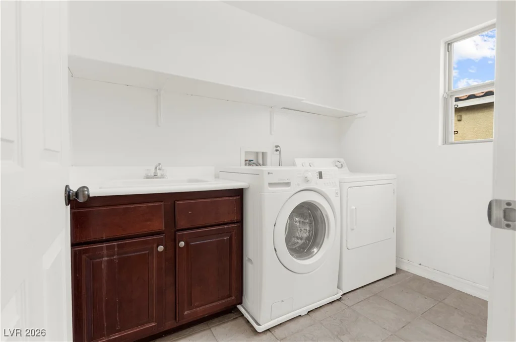 5526 Spruce Hill, Las Vegas, NV 89148